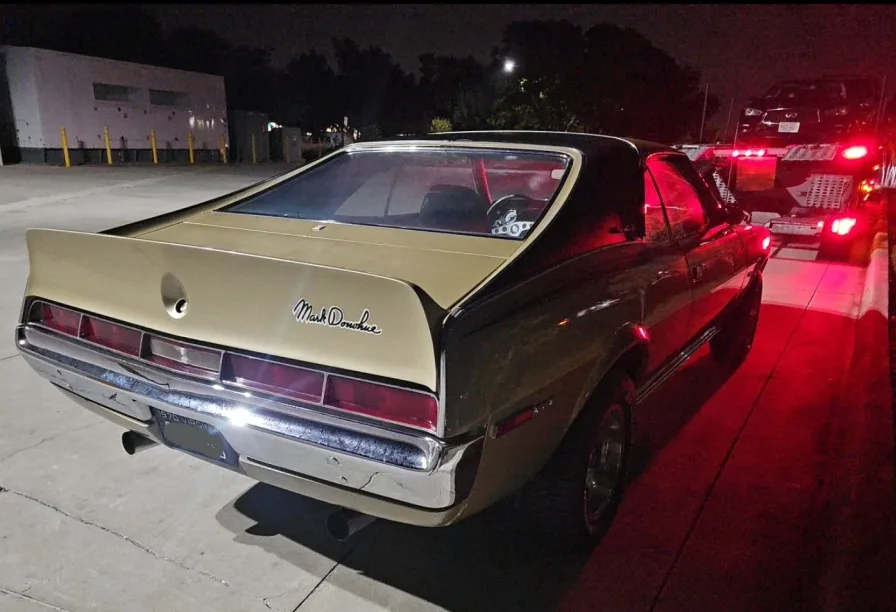 Truck and SUV shipping on specialized transport carriers